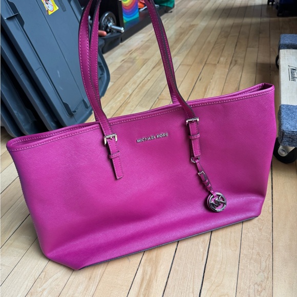 Michael Kors Handbags - Michael Kors Pink Saffiano Leather Tote